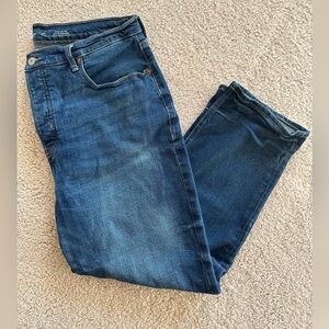 Old Navy Straight Leg Jeans